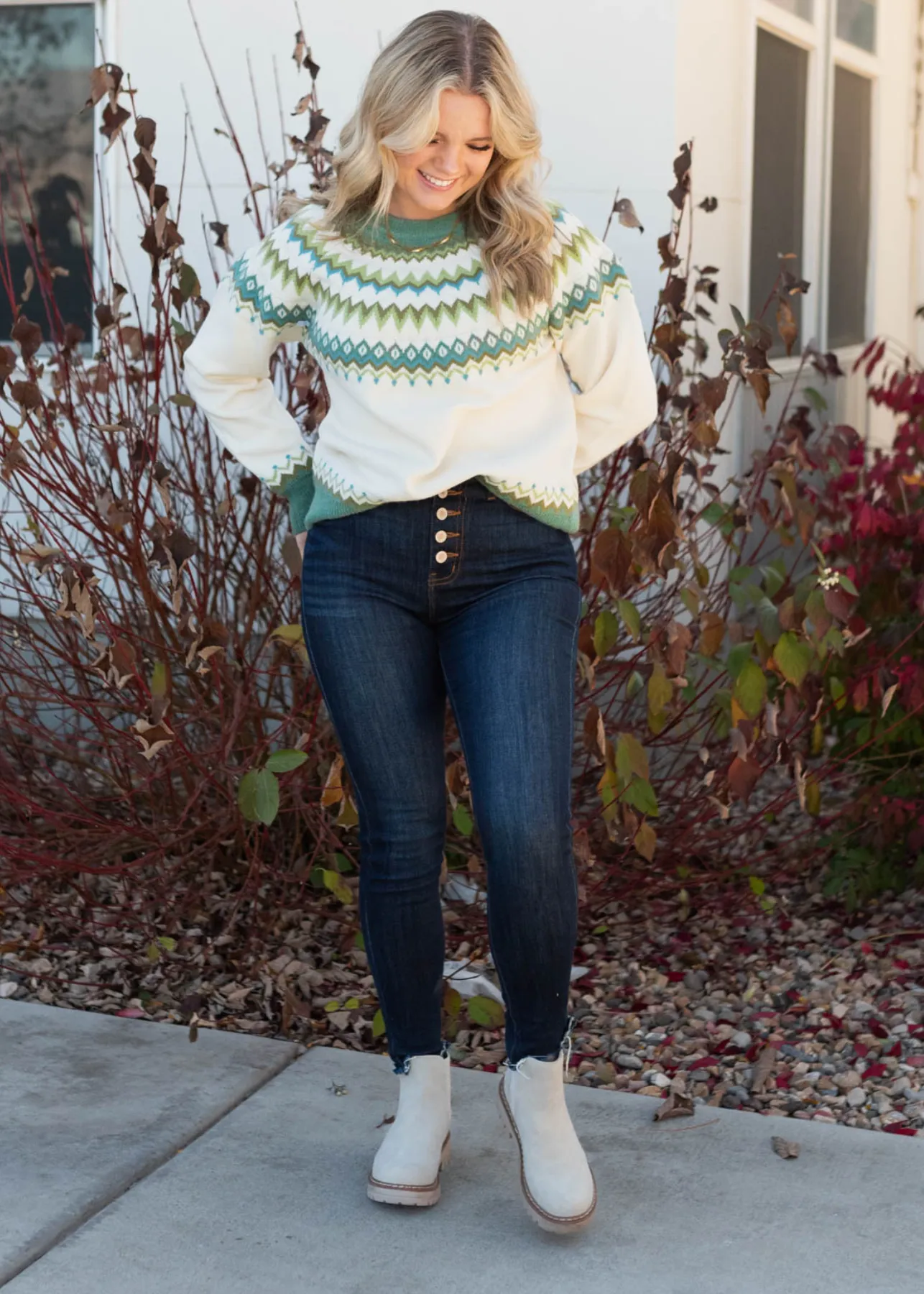 Avena Cream Pattern Sweater