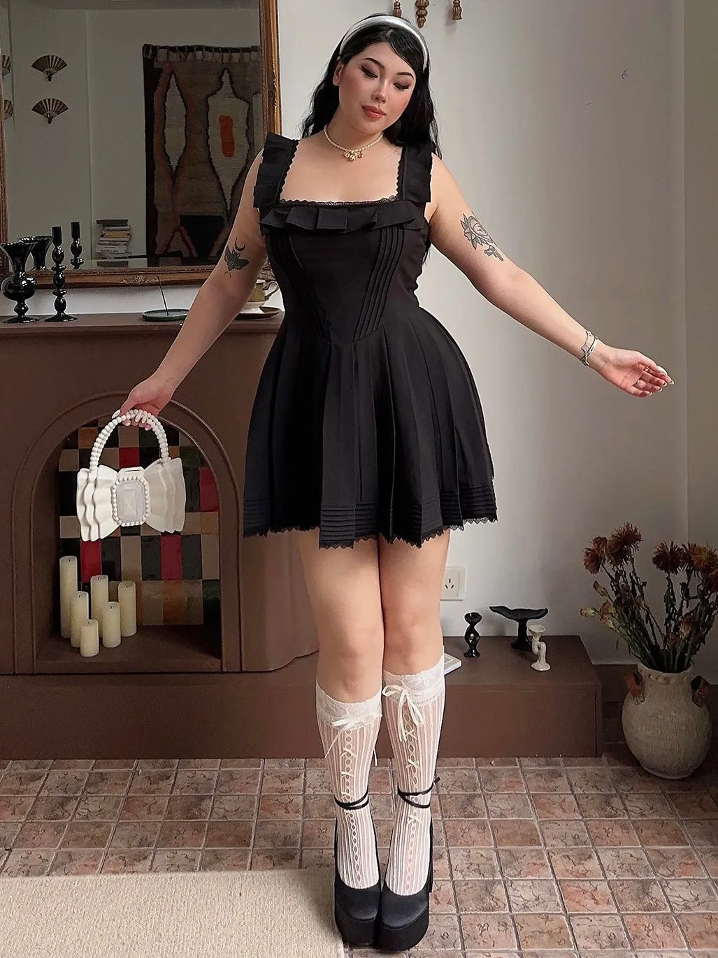Franchessca Solid Color Black Plus Size Spaghetti Strap Slip Pleated Mini Dress
