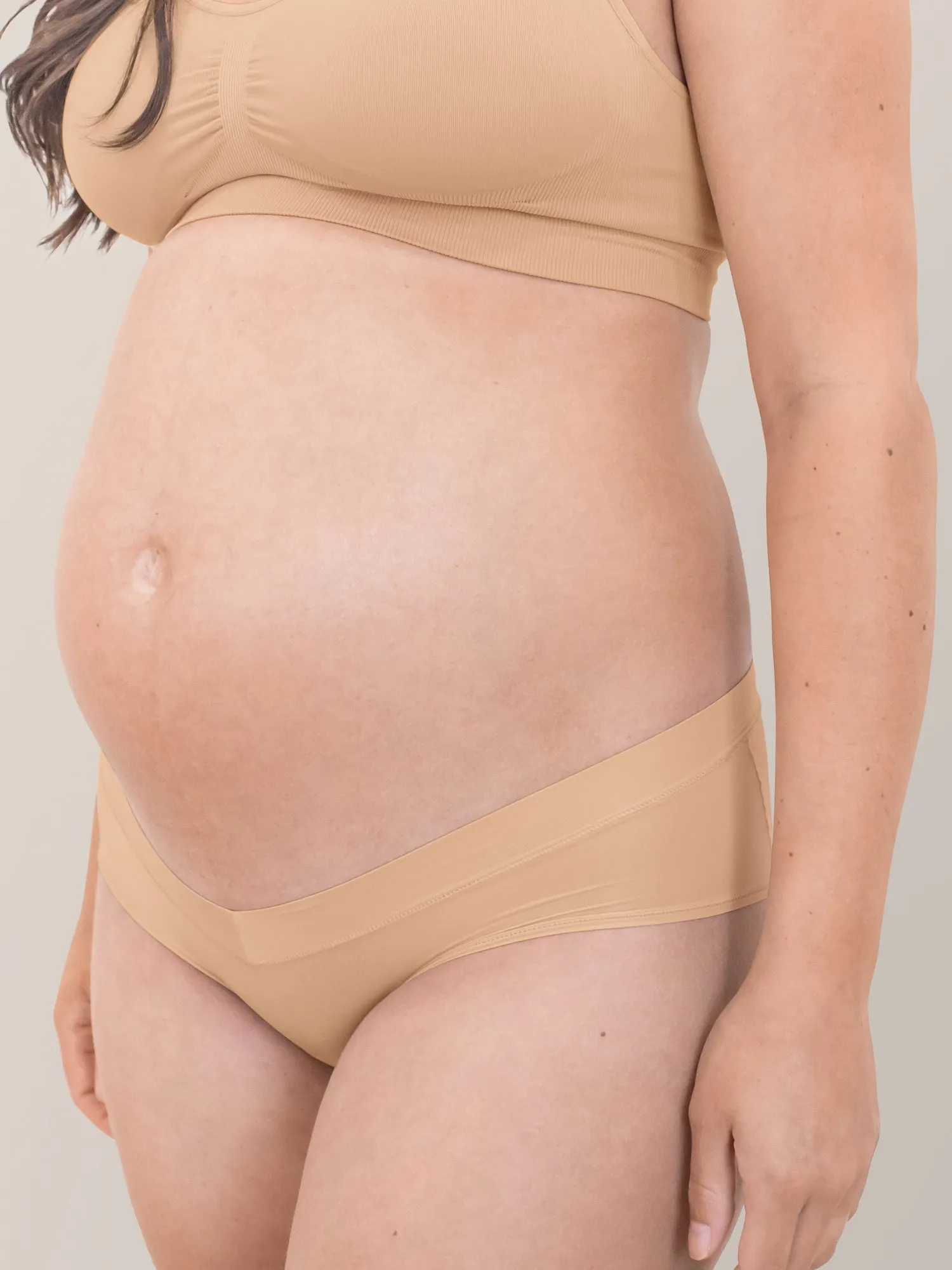 Grow with Me™ Maternity & Postpartum Hipster | Beige