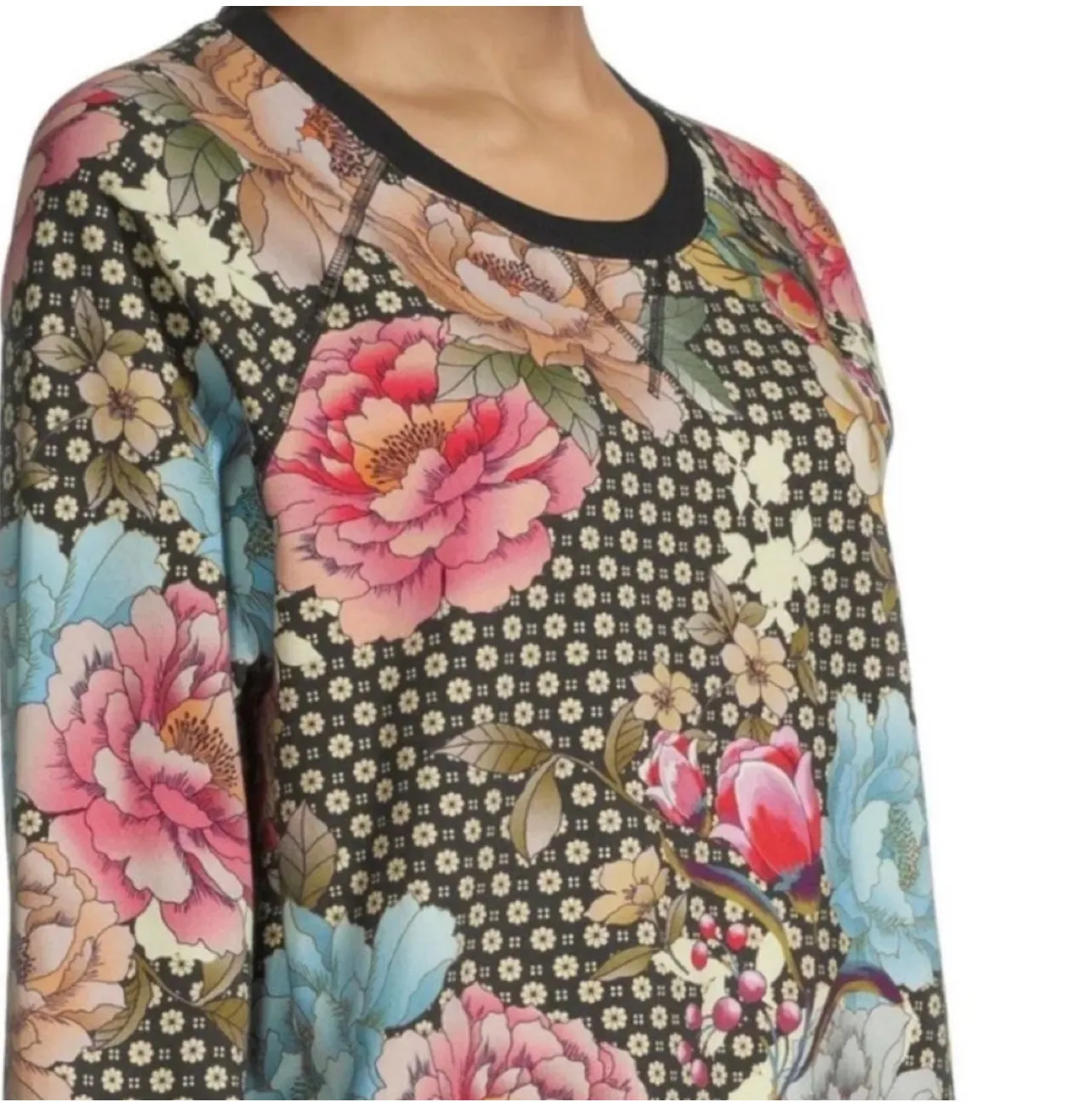 Johnny Was Raglan Sleeve Sweatshirt Small