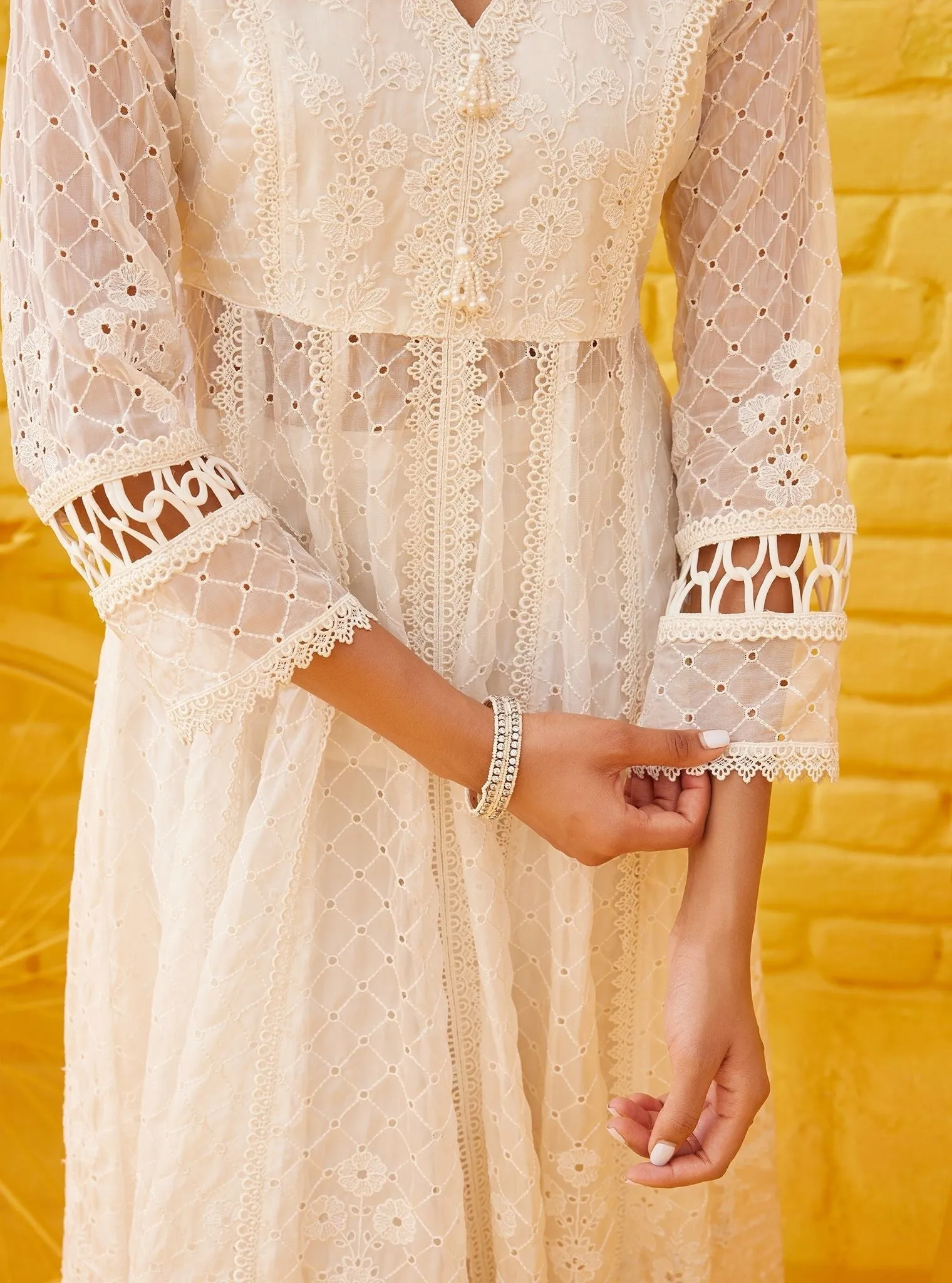 Mulmul Organza Ilaa Off White Anarkali Kurta With Mulmul Cotton Ilaa Off White Pant