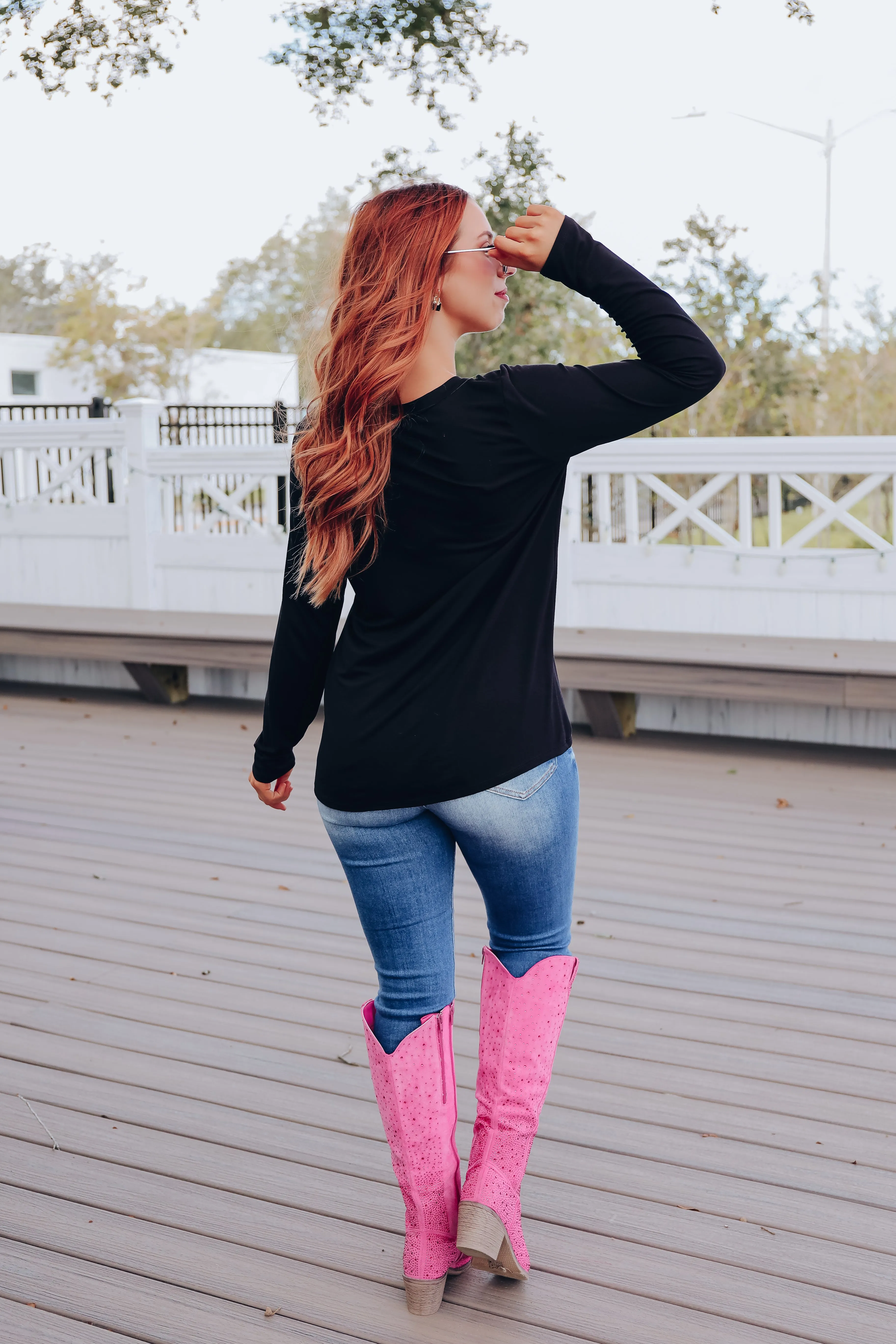 Simply Essential V-Neck Long Sleeve Top - Black