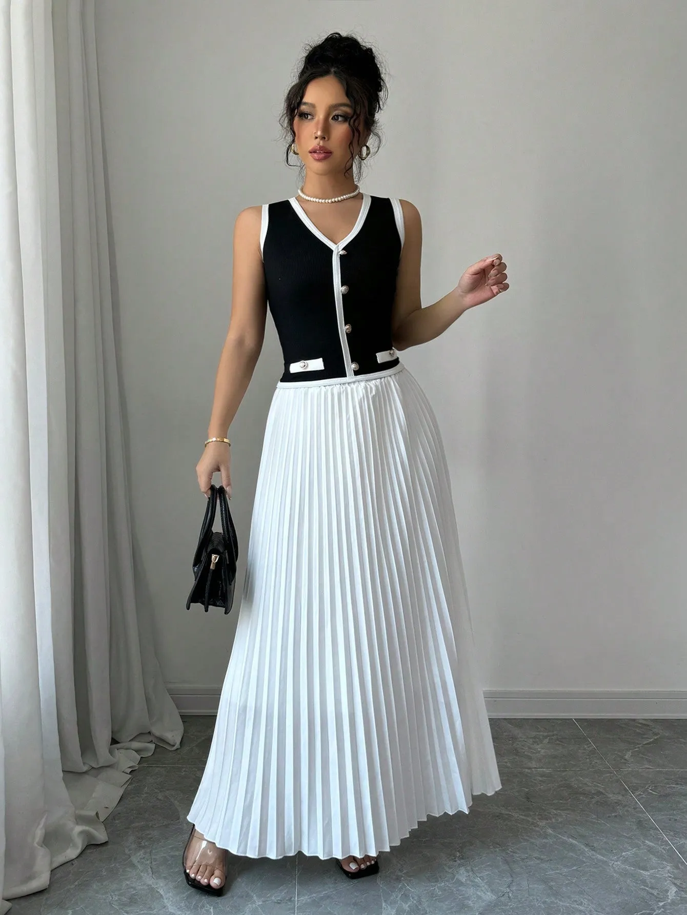Women's Elegant 2 Piece Set: Color Block Single-Breasted Vest And Pleated Mini Skirt